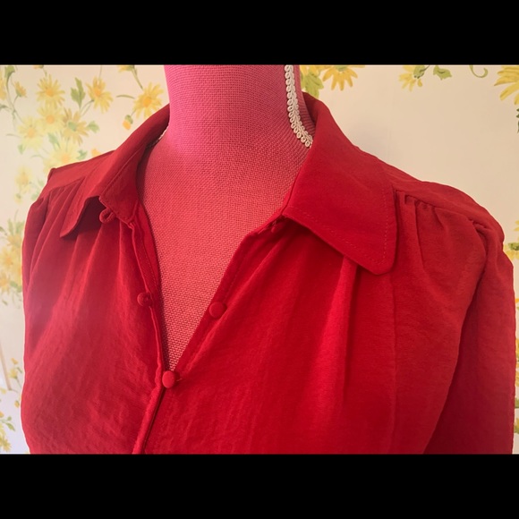 NWT Tie neck button up oversize blouse size M - Picture 9 of 17